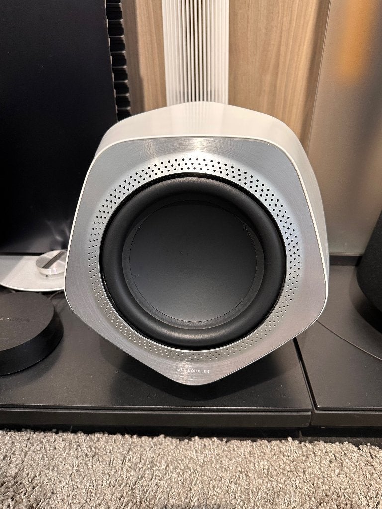 Bang & Olufsen Beolab 19 Black Subwoofer WISA - B&O, Subwoofer, Info@bang-olufsen.dk, Zo goed als nieuw, Bang & Olufsen
