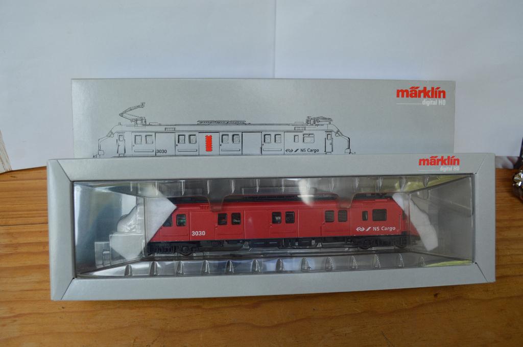 Märklin 37892 : nieuwe NS E-loc in originele verpakking, Wisselstroom, Locomotief, Analoog, Nieuw