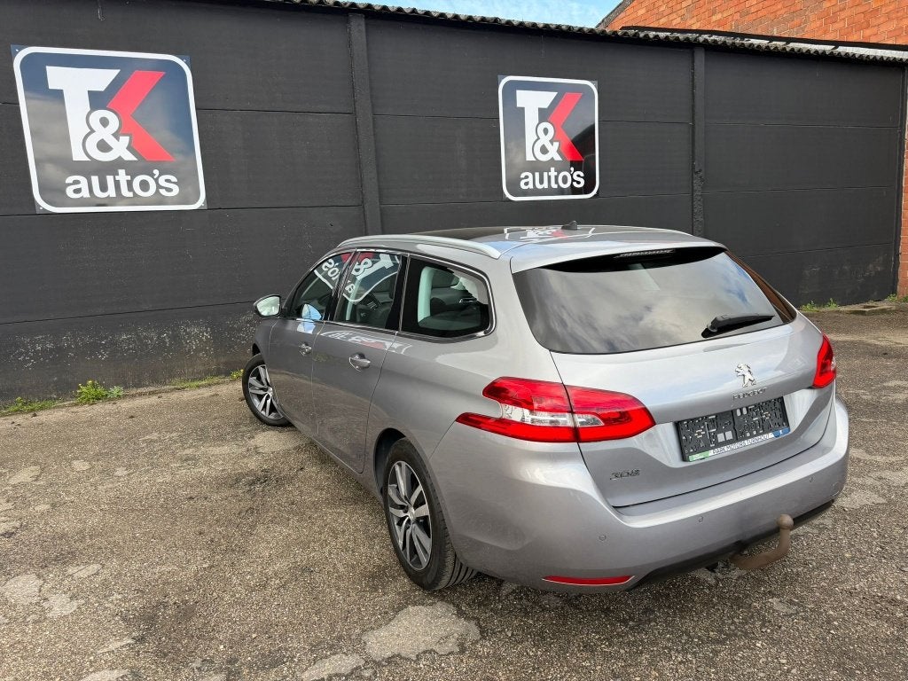 Peugeot 308 1.2i 2019, Automaat, Bedrijf, Break, Te koop