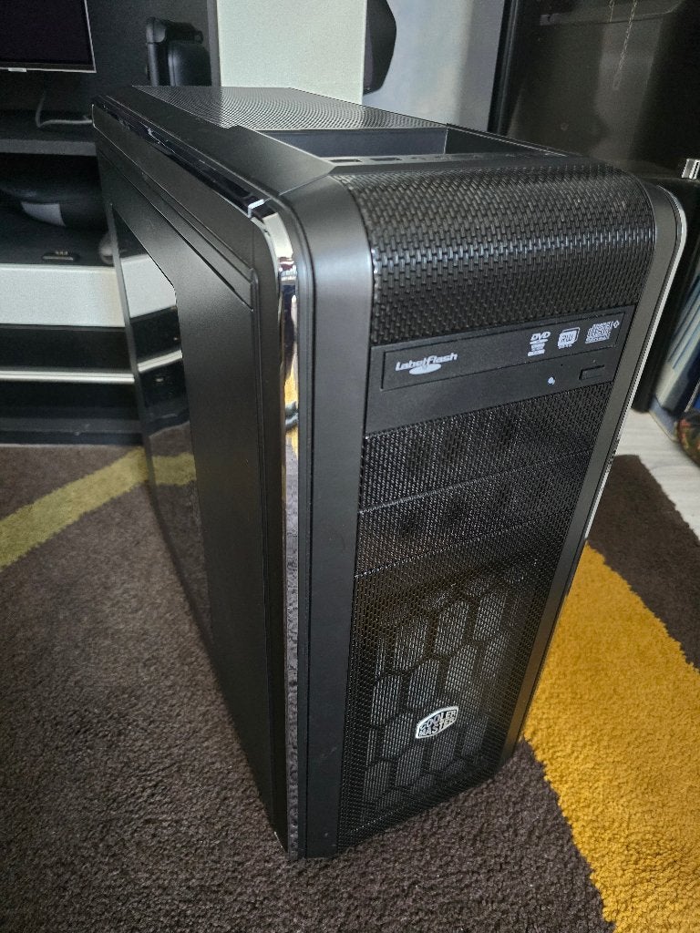 PC (RTX 5080, 7800X3D, 32 Go DDR5, SSD 2 To), 32 GB, Custom Build, Comme neuf, 4 Ghz ou plus
