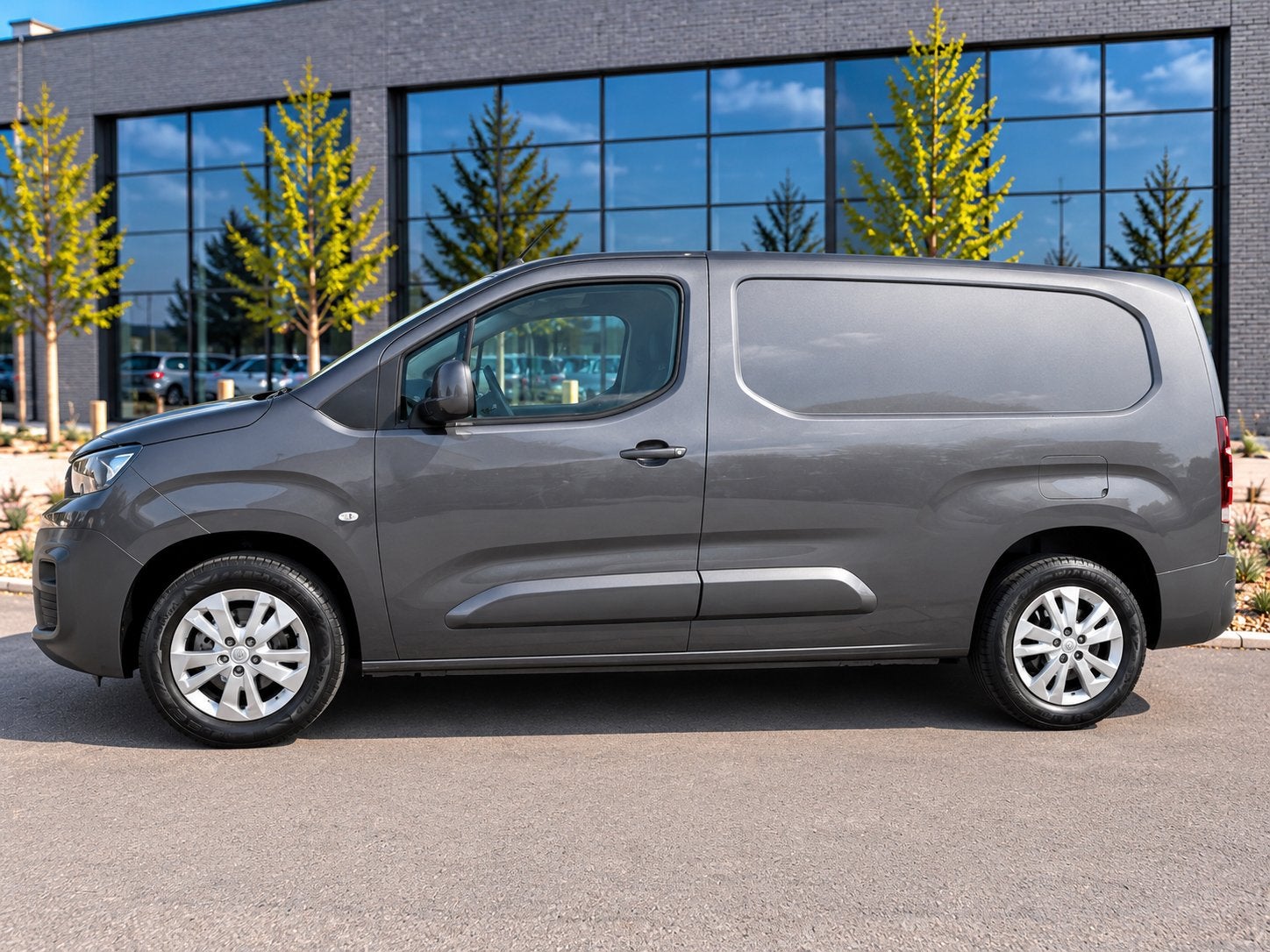PEUGEOT PARTENER L2 /AUTOMATIQUE/CARPLAY/GARANTIE, Achat, Euro 6, Entreprise, Noir