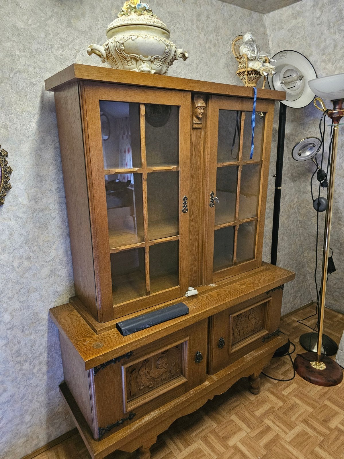 glazen kast, Huis en Inrichting, Ophalen