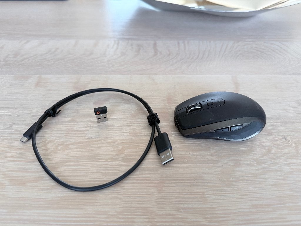 Logitech MX Anywhere 2 Draadloze Muis / In nieuwstaat, Computers en Software, Muizen, Muis, Logitech, Ophalen of Verzenden, Zo goed als nieuw