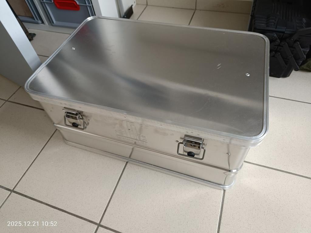 Aluminum koffer 59x38x27 cm, Ophalen