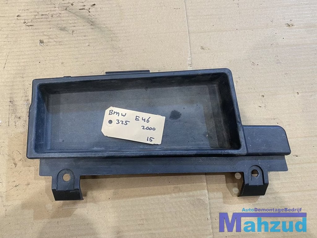BMW 3 SERIE E46 CABRIO kofferbank bak opbergbak 8236275, Petuelring 130
80788  Munich, DE, Gebruikt, Info@bmw.de, BMW