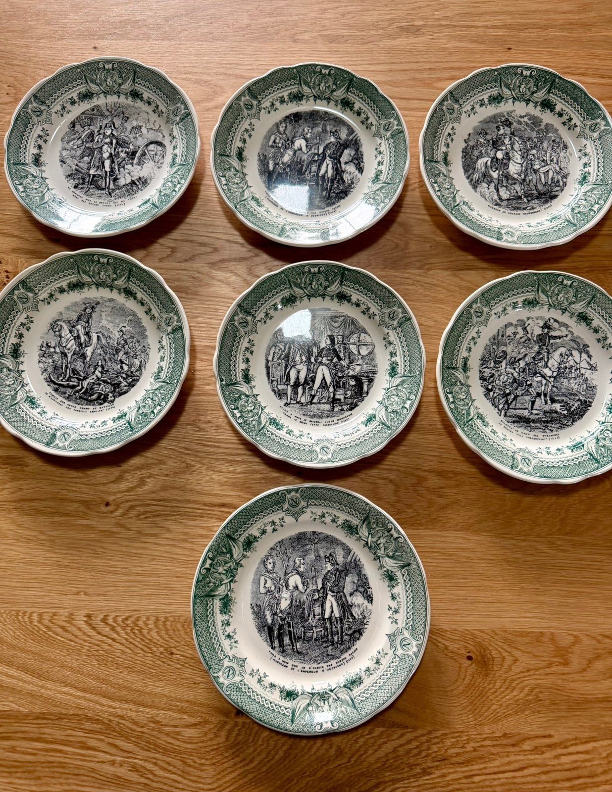 Assiettes anciennes Napoleon Sarreguemines (série de 7), Antiquités & Art, Enlèvement ou Envoi