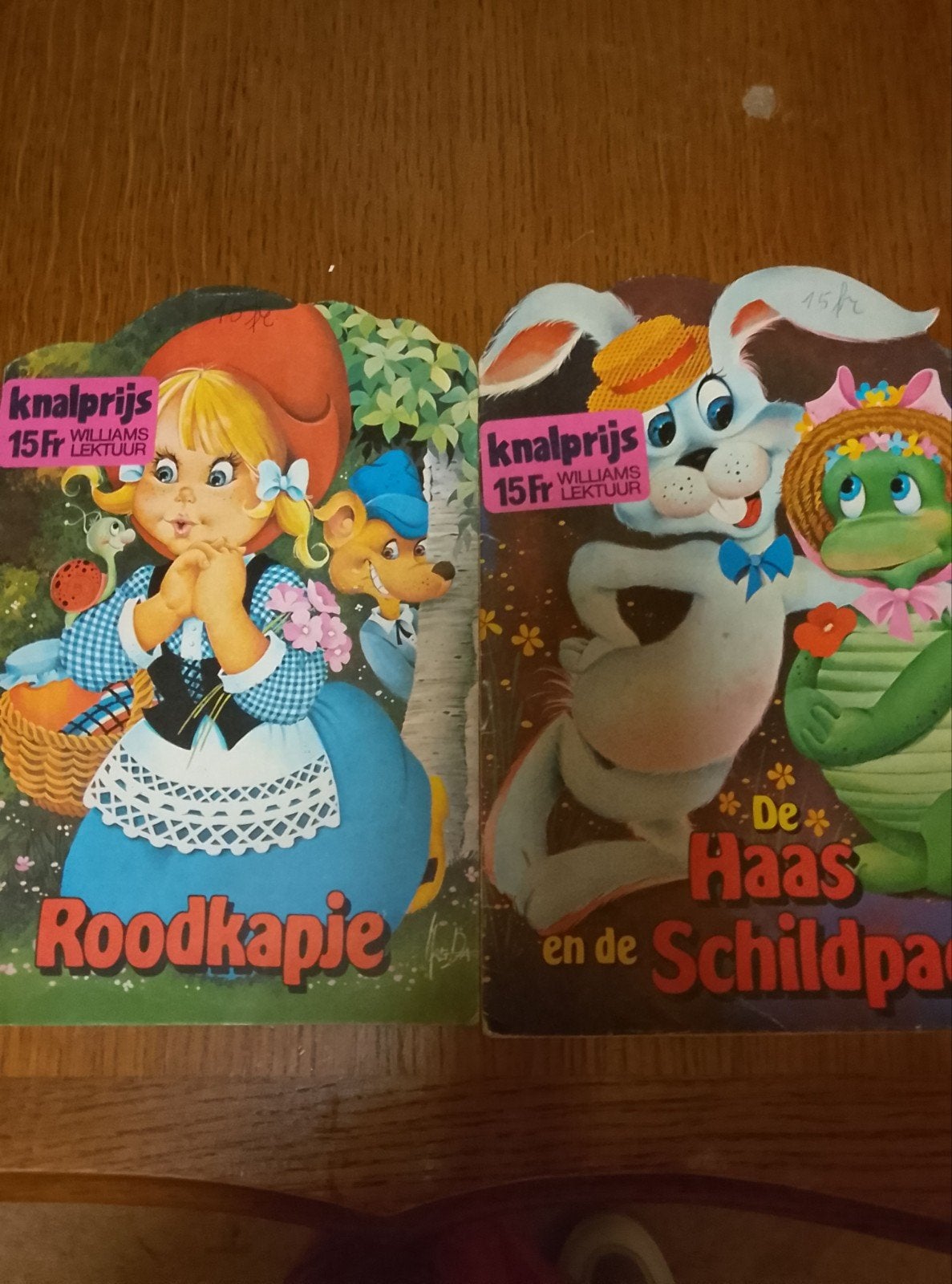 2 oude leesboekjes, Livres, Enlèvement