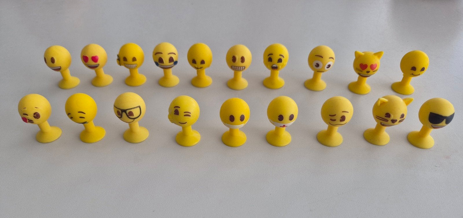 Emoji zuignap poppetjes, Ophalen of Verzenden, Zo goed als nieuw