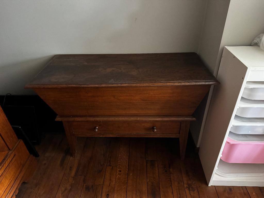 antiek kast / tafel / opbergkast, Antiek en Kunst, Curiosa en Brocante, Ophalen