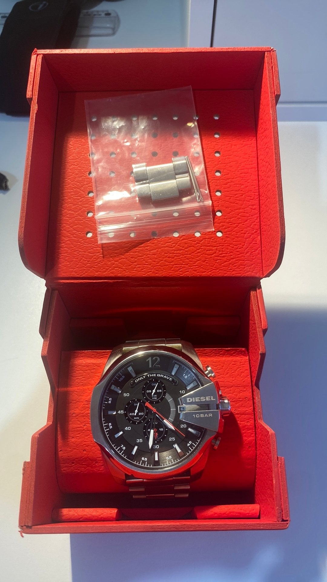 diesel analoog zilver man, Handtassen en Accessoires, Horloges | Kinderen, Ophalen, Zo goed als nieuw, Overige kleuren, Jongen