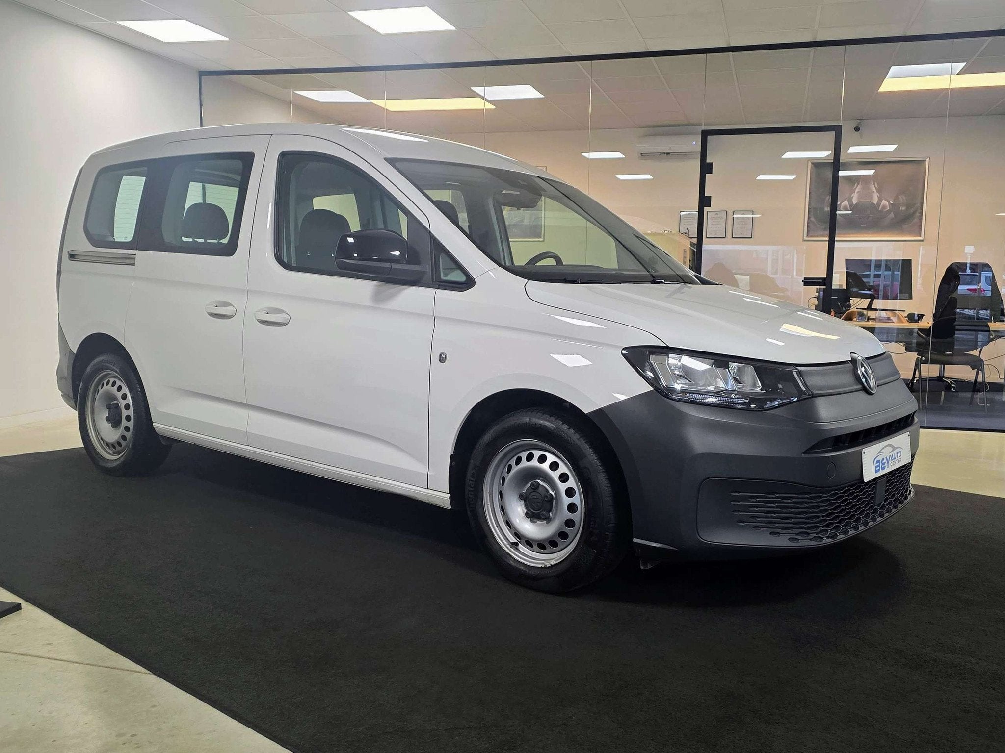 Volkswagen Caddy 2.0 TDi Business - BTW AFTREKBAAR, Auto's, Volkswagen, Voorwielaandrijving, 4 cilinders, https://public.car-pass.be/vhr/c68e1096-dad9-40ab-b035-4230ad4d869a