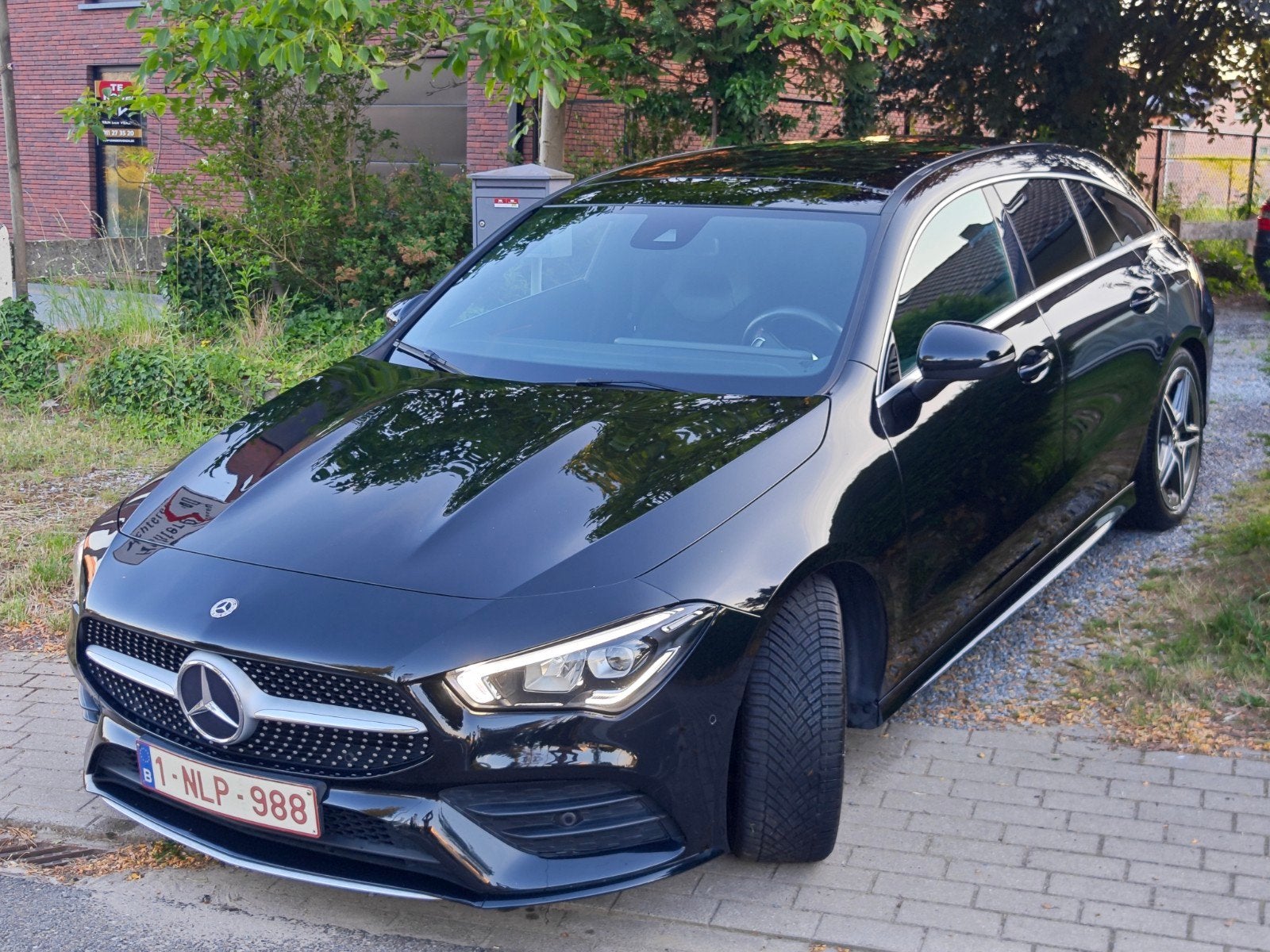 Mercedes CLA 220 AMG 76.000 km. Automaat 
2.0 Liter 190pk
76, Auto's, Mercedes-Benz, Automaat, CLA, Leder en Stof, Zwart