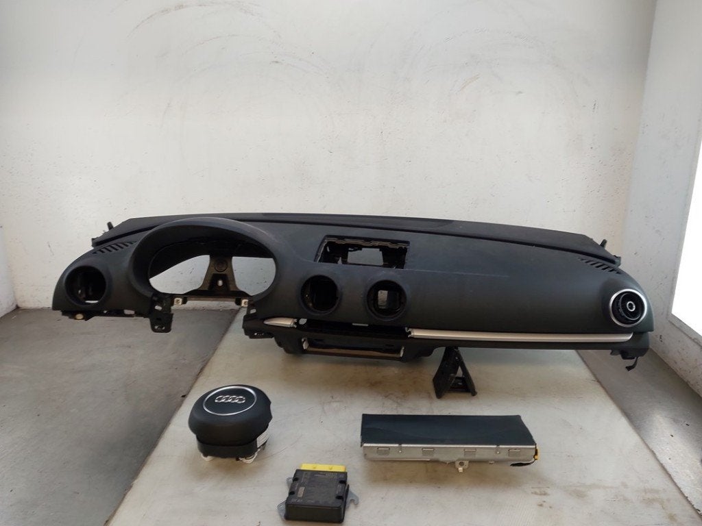 AIRBAG SET + DASHBOARD Audi A3 Sportback (8VA / 8VF), Auto-onderdelen, Info@audi.de, Audi, Audi AG, Gebruikt