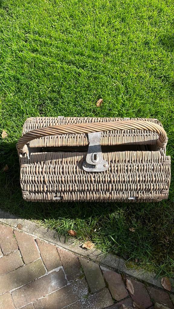 Mooie picknickmand, Hobby en Vrije tijd, Picknickmanden, Ophalen, Gebruikt