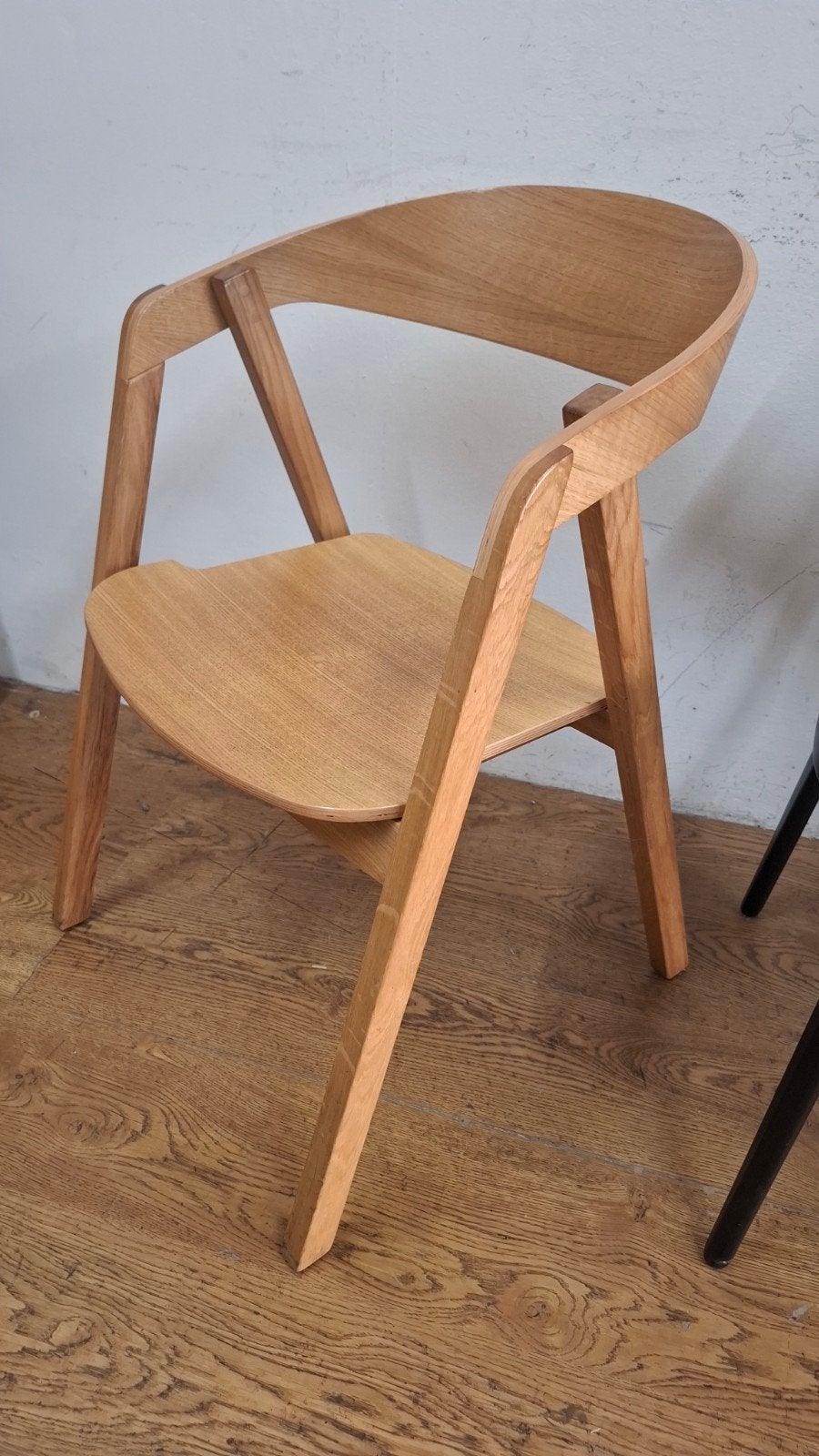 39 chaises naturelles Edske Party au design scandinave pour, Enlèvement ou Envoi, Comme neuf, Bois, Cinq, Six Chaises ou plus