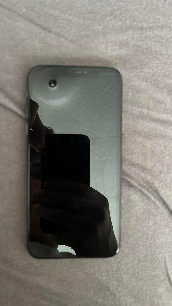 Iphone xs presque neuf., 86 %, IPhone XS, Enlèvement, Utilisé