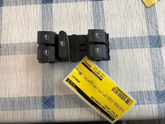 Commutateur vitre électrique d'un Volkswagen Polo, Volkswagen, -, 3 mois de garantie, Utilisé