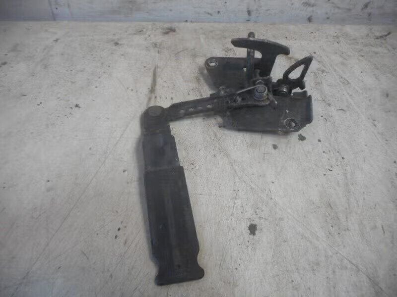 MOTORKAP SLOT Audi A6 Avant Quattro (C5) (01-1997/01-2005), Enlèvement ou Envoi, Auto-Union-Straße 1, 85057 Ingolstadt, DE, Info@audi.de