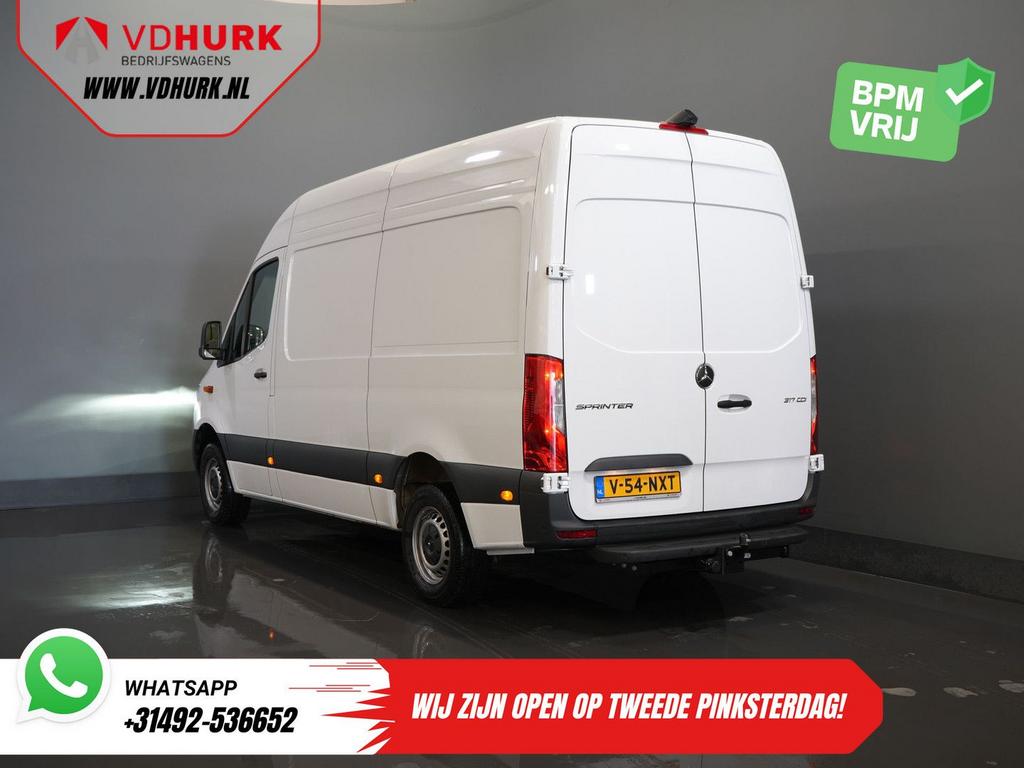 Mercedes-Benz Sprinter 317 CDI Aut. L2H2 3.5t Trekverm./ LED, Auto's, Automaat, Parkeersensor, Wit, Mercedes-Benz