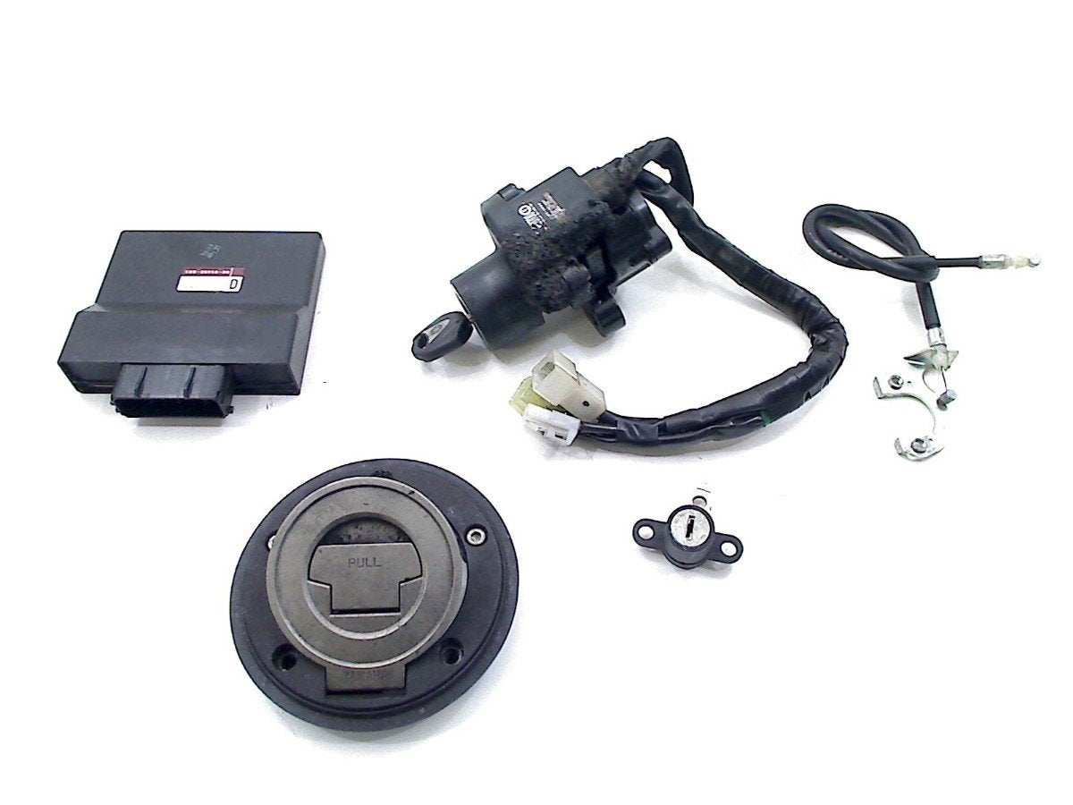 SLOTENSET MT 07 2014-2015 (MT07 MT-07 FZ-07) (1xb-8591a-00), Dhr. S. di Majo, Gebruikt, Info@cama-motorparts.nl, P.J. Troelstraweg 8 8
3144 CX  MAASSLUIS, NL