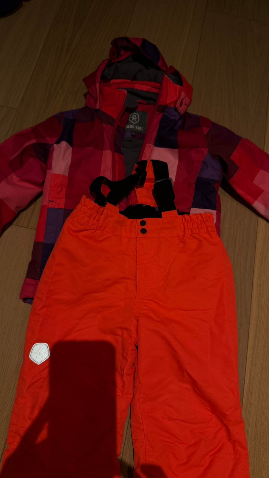 Color kids 4 jaar, Vêtements | Hommes, Vêtements de sports d'hiver, Enlèvement, Comme neuf