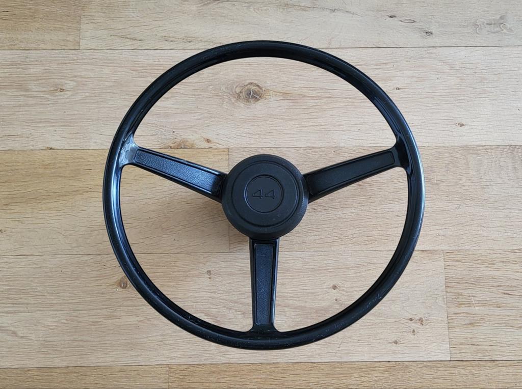 Volant DAF 44, Envoi