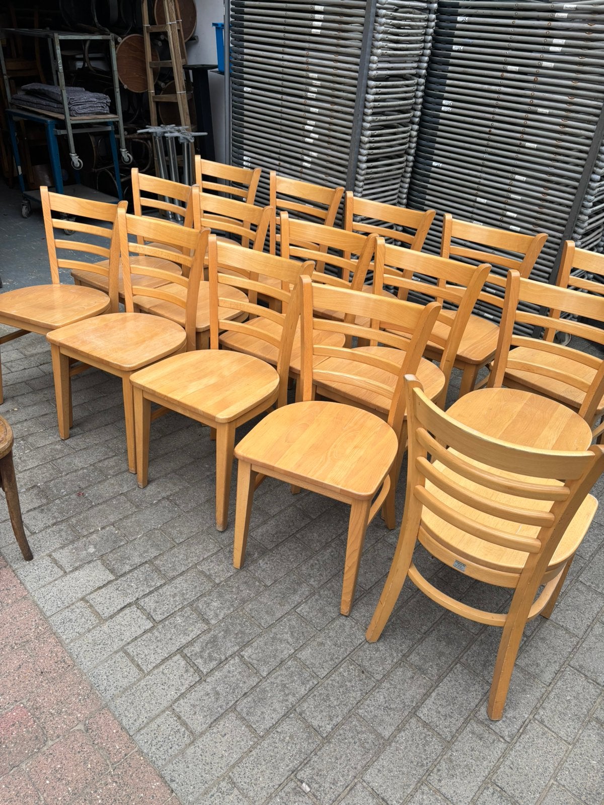 Lot de chaises en bois, Enlèvement, Comme neuf, Bois, Cinq, Six Chaises ou plus