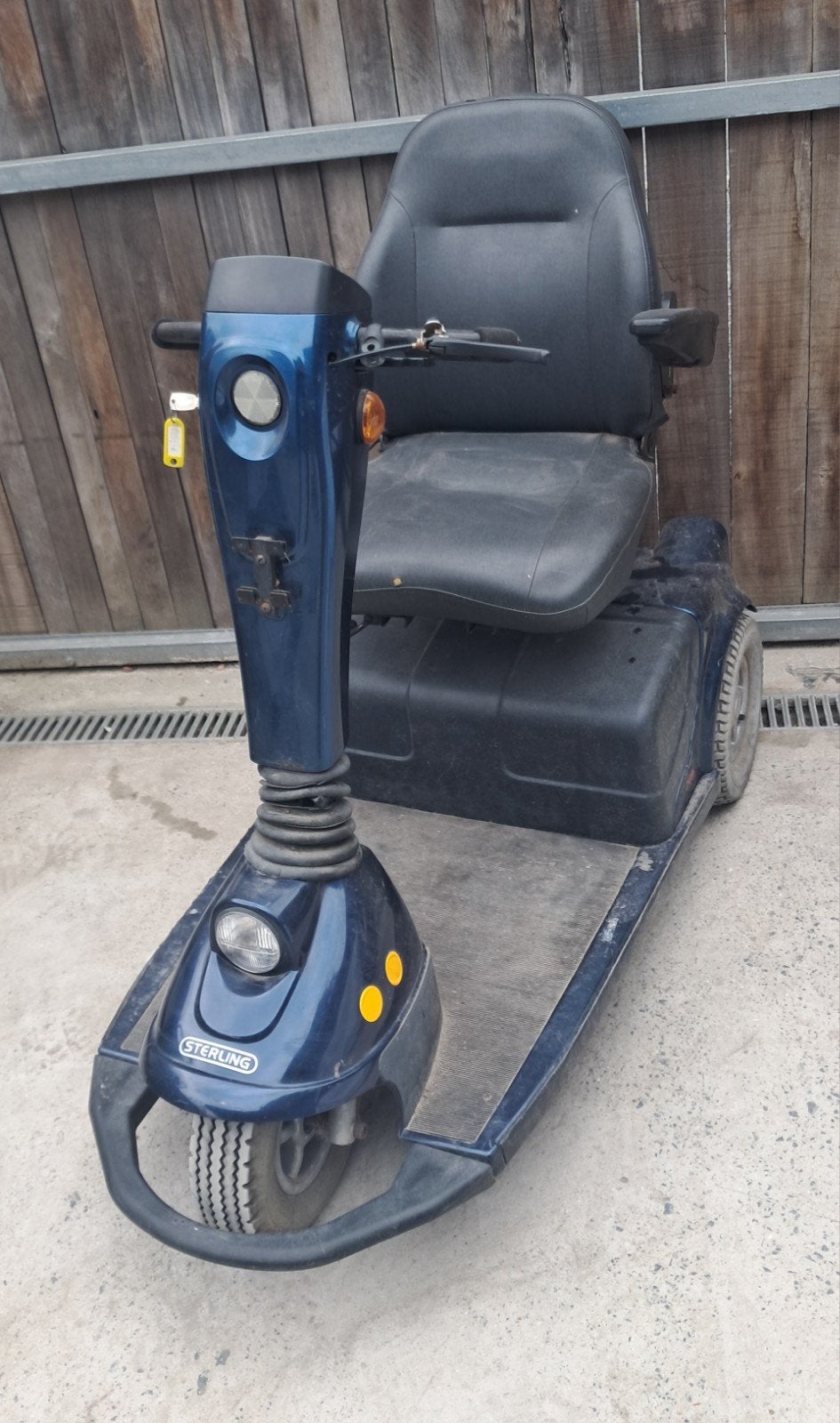 Scooter mobiele met kapot batterij, Fietsen en Brommers, Ophalen