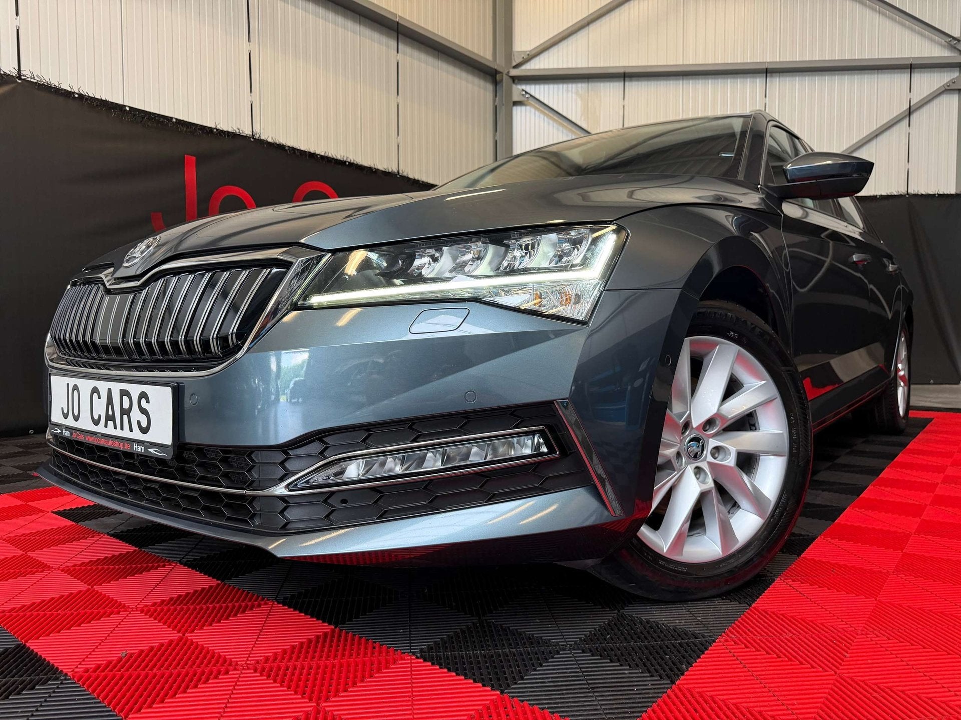 Skoda Superb Combi PHEV 1.4 TSI/Leder/Led/Ambi/Camera/Zv/Sv/, 1395 cm³, Achat, Euro 6, Entreprise