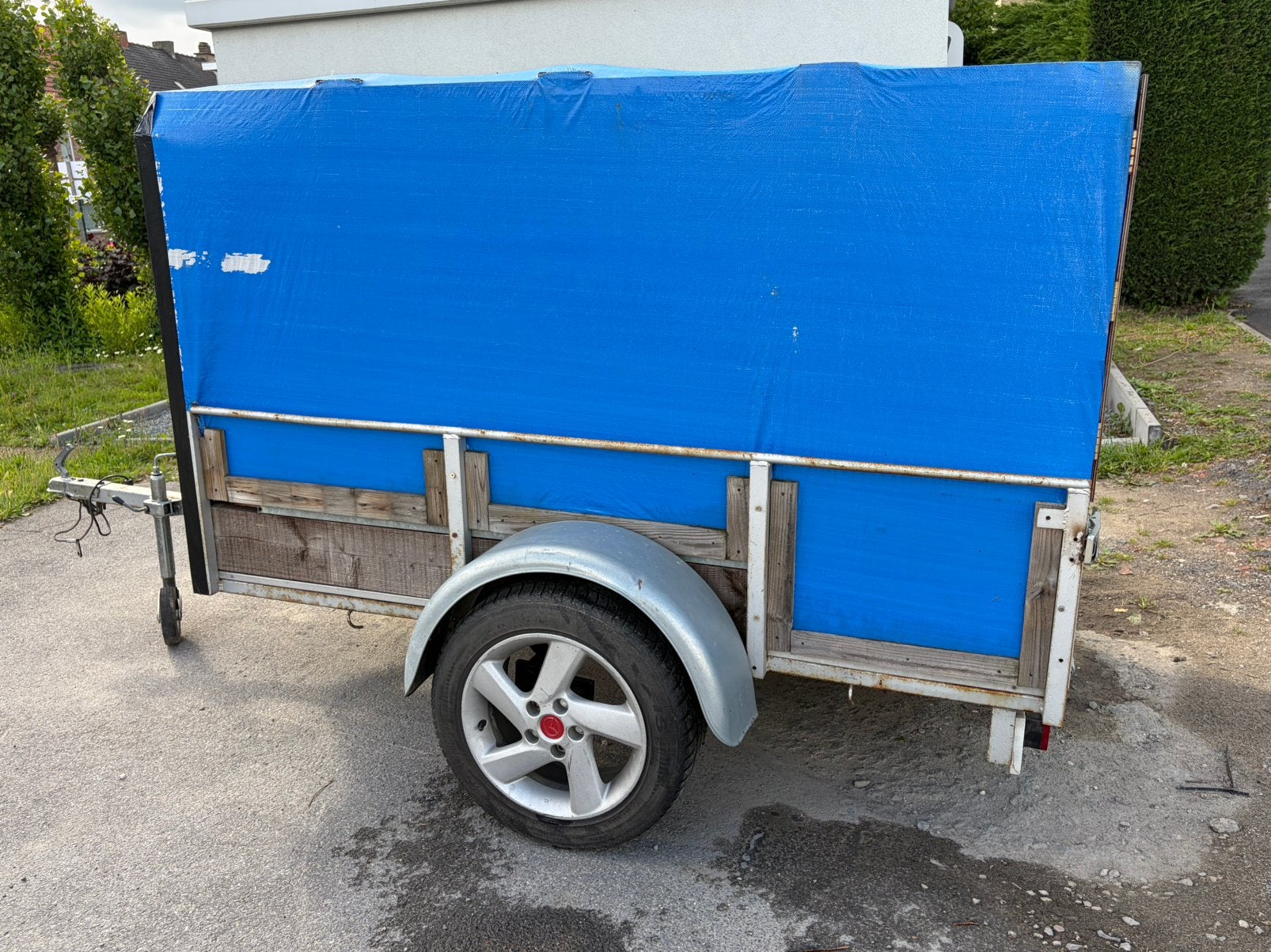 Aanhangwagen 750kg Gesloten!, Ophalen, Zo goed als nieuw