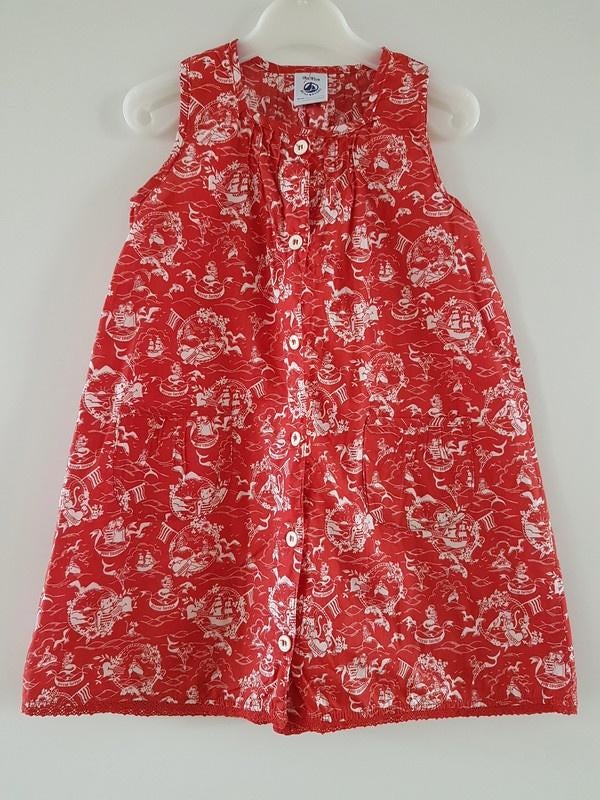 PETIT BATEAU - Robe rouge avec sirènes - T.18 mois/81cm, Gebruikt, Meisje, Jurkje of Rokje, Ophalen of Verzenden