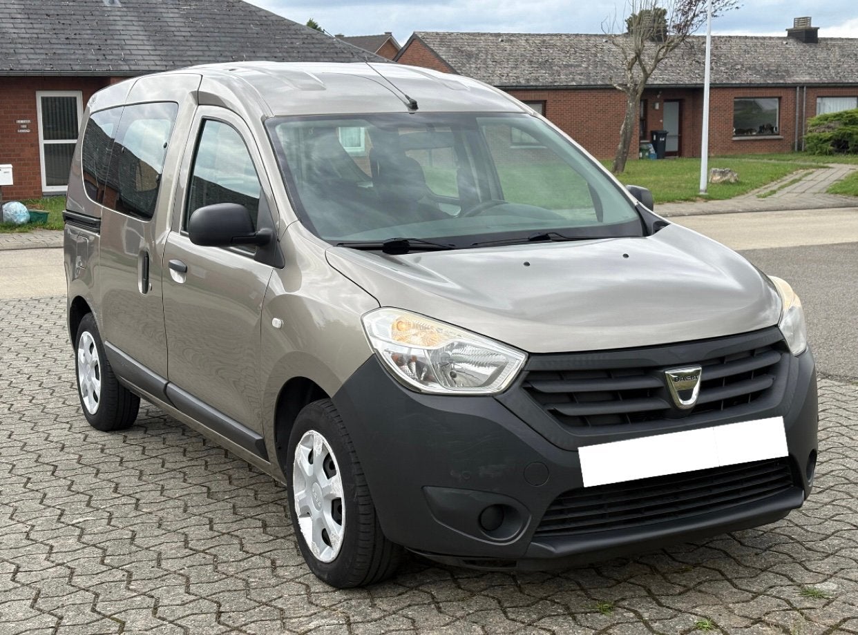 Dacia Dokker 1.6 - Benzine - 24.000Km! - 1e eigenaar, Auto's, Dacia, Euro 5, Particulier, 6 deurs, 5 zetels
