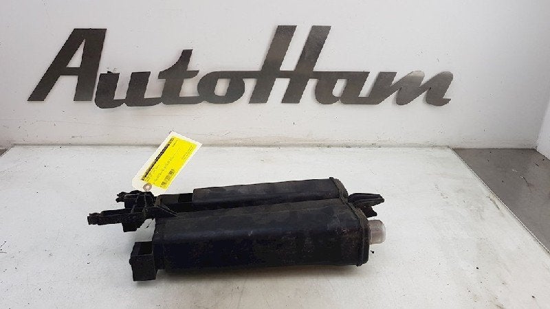FILTRE A CHARBON S3 Sportback (8VA / 8VF) (|5Q0201801|), Auto-Union-Straße  1,
85057  Ingolstadt, DE, Info@audi.de, Audi, Utilisé