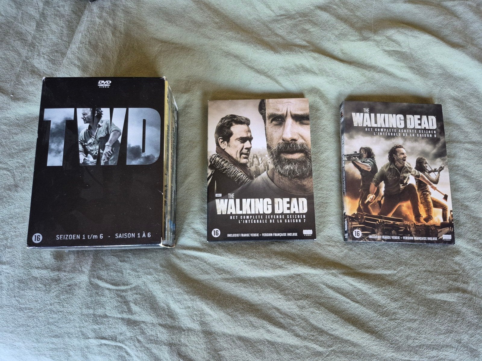 the walking dead 8 seizoenen, Ophalen