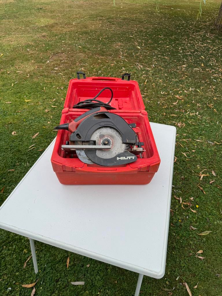 Hilti cirkelzaag, Ophalen, Zo goed als nieuw, Cirkelzaag