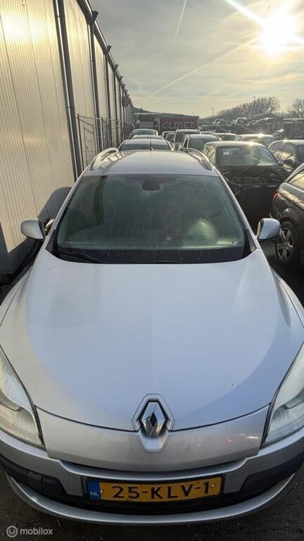 Motorkap Renault Megane Estate III ('09-'16), Renault, Enlèvement, Utilisé, Capot moteur