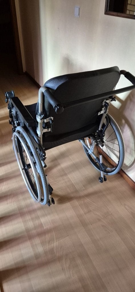 Vermeiren Modulaire Rolstoel V300 XL, Ophalen, Inklapbaar, Gebruikt, Duwrolstoel