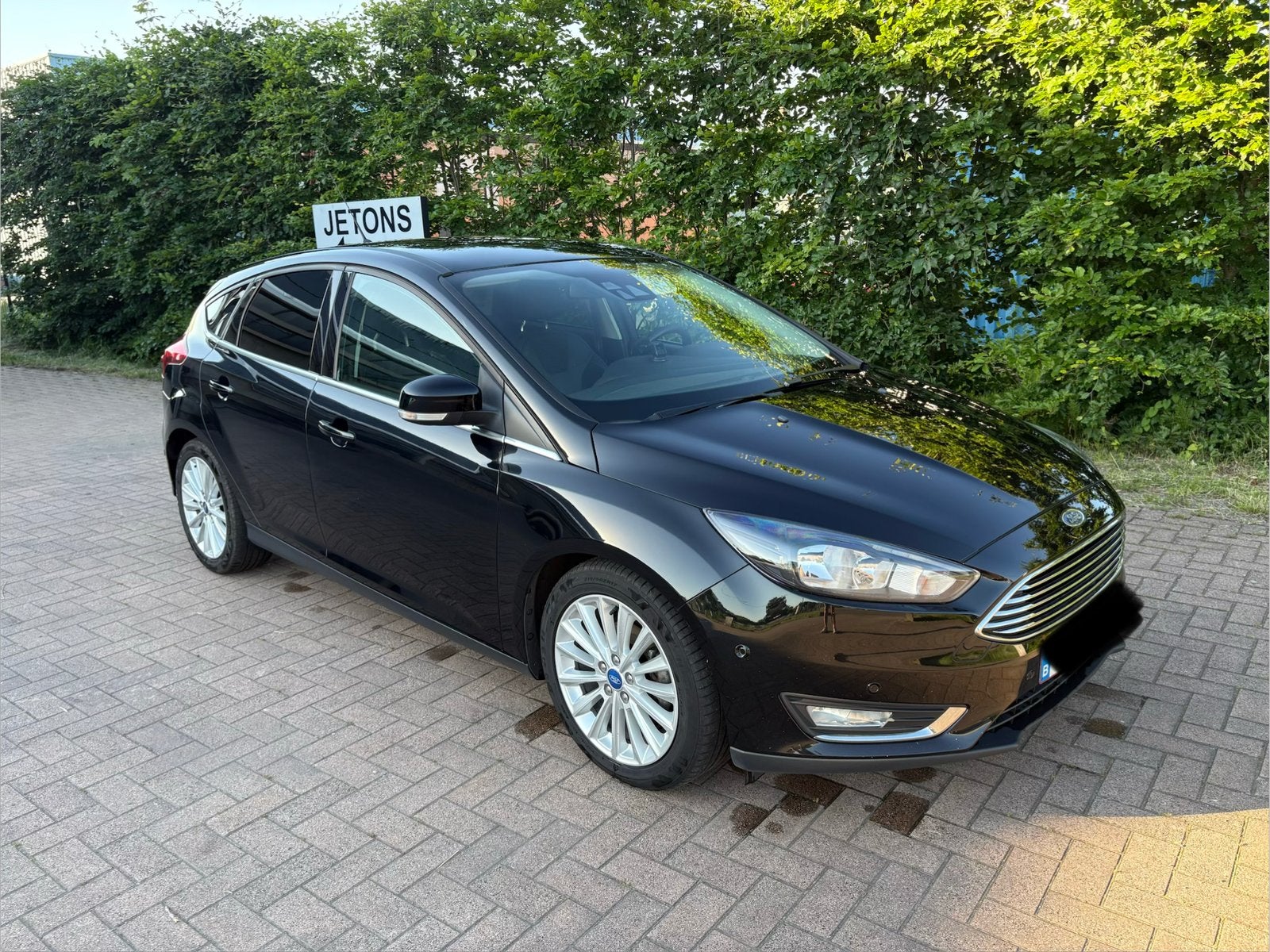 Ford Focus 1.5  D Titanium, Auto's, Focus, 4 cilinders, Zwart, 5 deurs