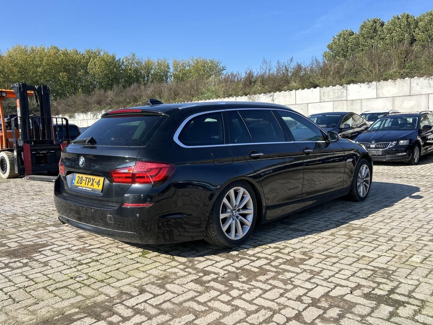 BMW 530 5-serie Touring 530xd High Executive LET OP: MOTOR P, Auto's, Automaat, Zwart, Zwart, Bedrijf