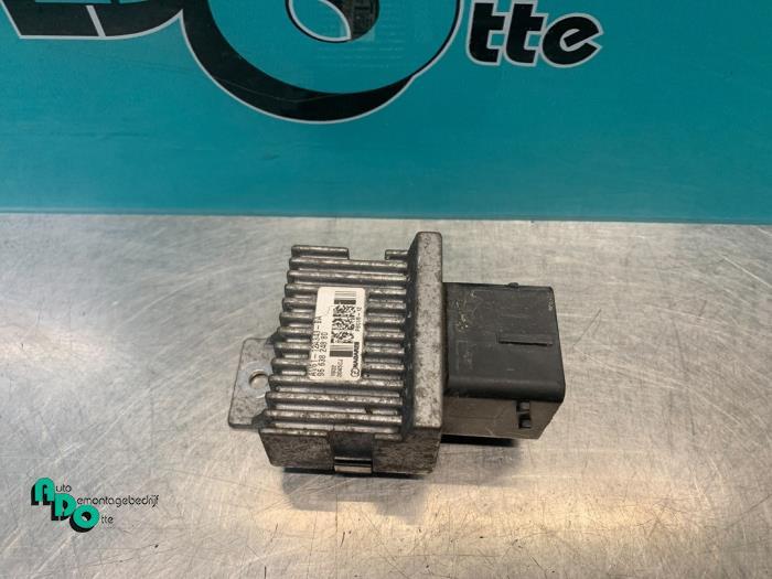 Voorgloei Relais van een Peugeot Expert (Expert 07-), Auto-onderdelen, Elektronica en Kabels, Peugeot, Gebruikt, 3 maanden garantie