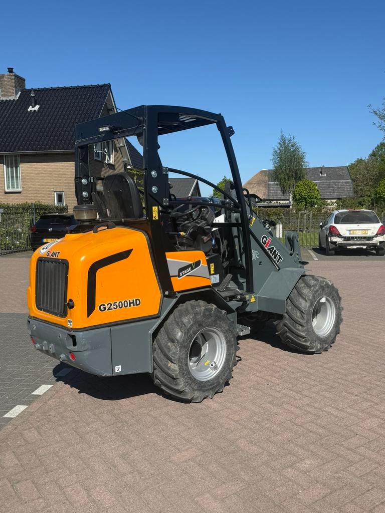 Giant g2500 hd ( 195 uur ), Enlèvement ou Envoi, Avant, Mini