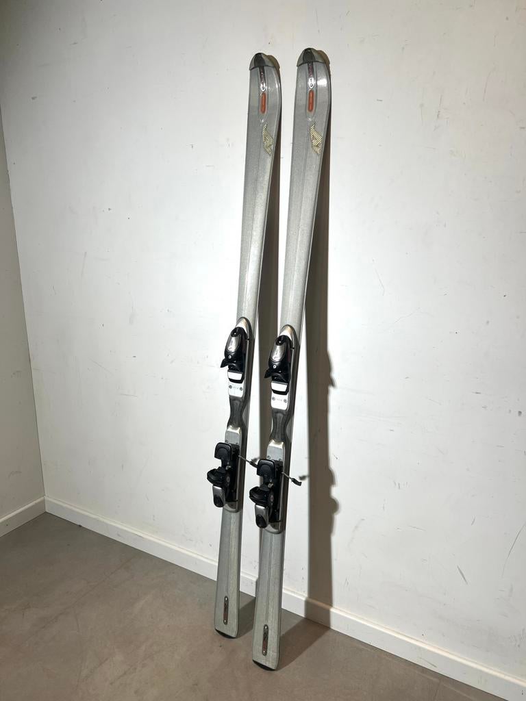 Paar ski's nordica, Ophalen, Zo goed als nieuw, Nordica, Ski's