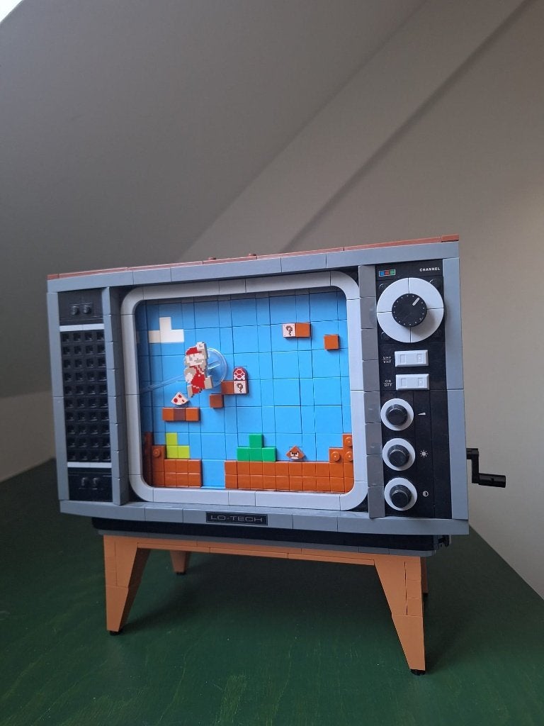 LEGO 71374 Nintendo Entertainment System (NES) – Compleet, Kinderen en Baby's, Speelgoed | Duplo en Lego, Compleet, Gebruikt, Overige thema's