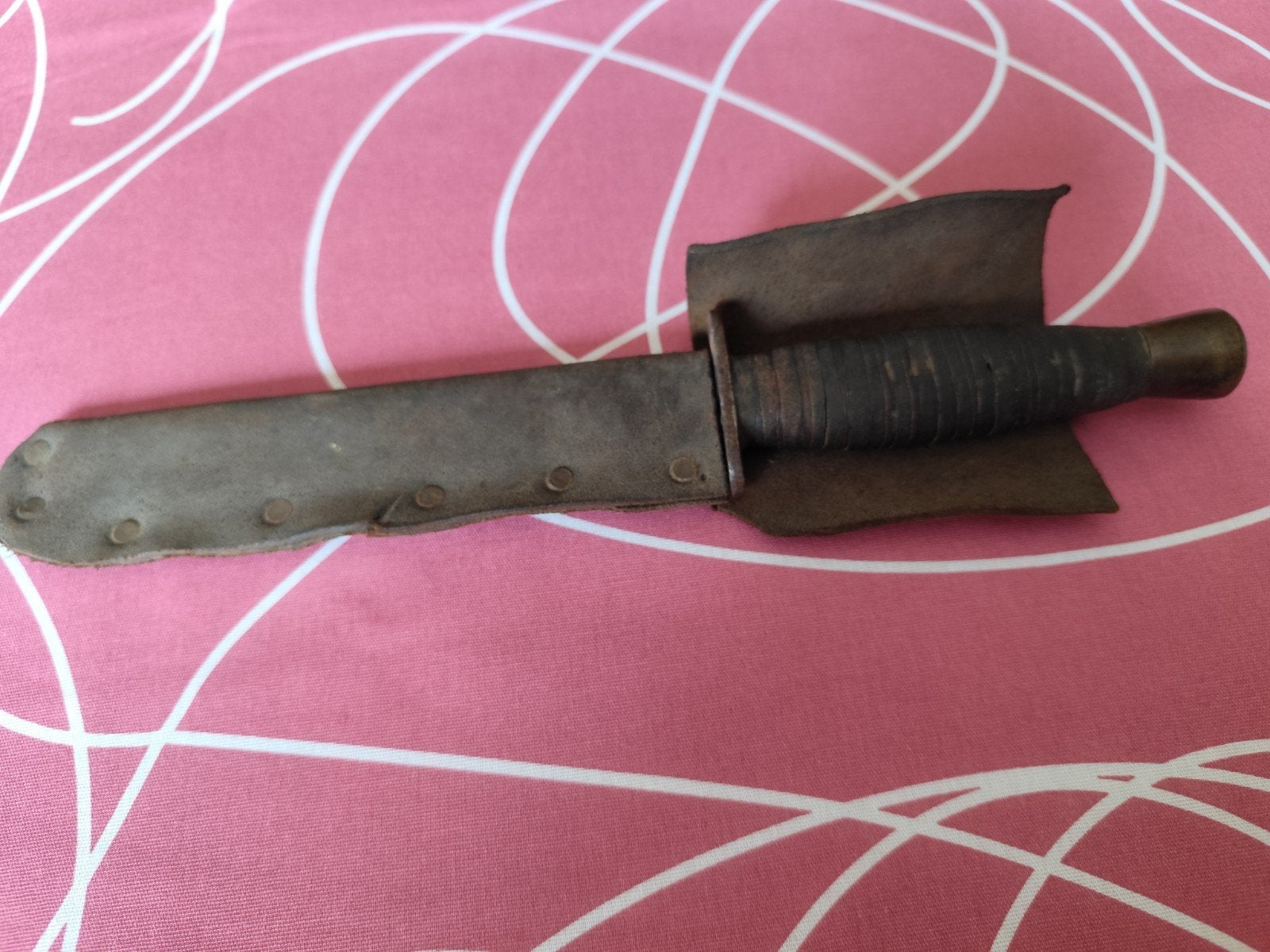 Ancien poignard de la guerre 40/45., Collections, Objets militaires | Seconde Guerre mondiale, Enlèvement ou Envoi