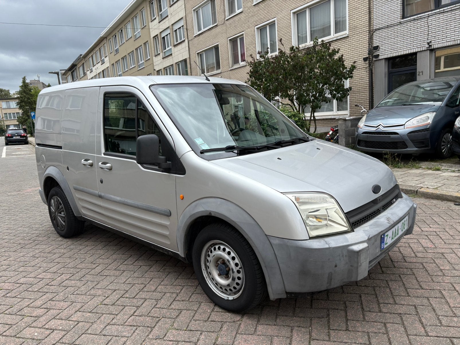 Ford Connect. 1.8 Diesel.  Met airco. Gekeurd voor verkoop, Auto's, Bestelwagens en Lichte vracht, 4 deurs, 4 cilinders, Bedrijf