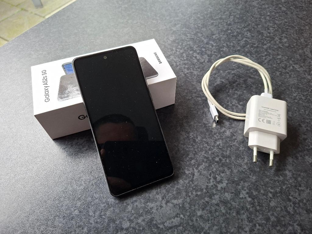 Samsung Galaxy A52s 128 5G Awesome Black met oplader, Telecommunicatie, Mobiele telefoons | Samsung, Zwart, Ophalen of Verzenden