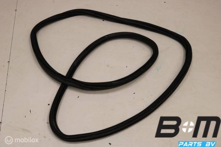 Achterklep rubber carrosseriezijde Audi RS3 8P Sportback, Gebruikt