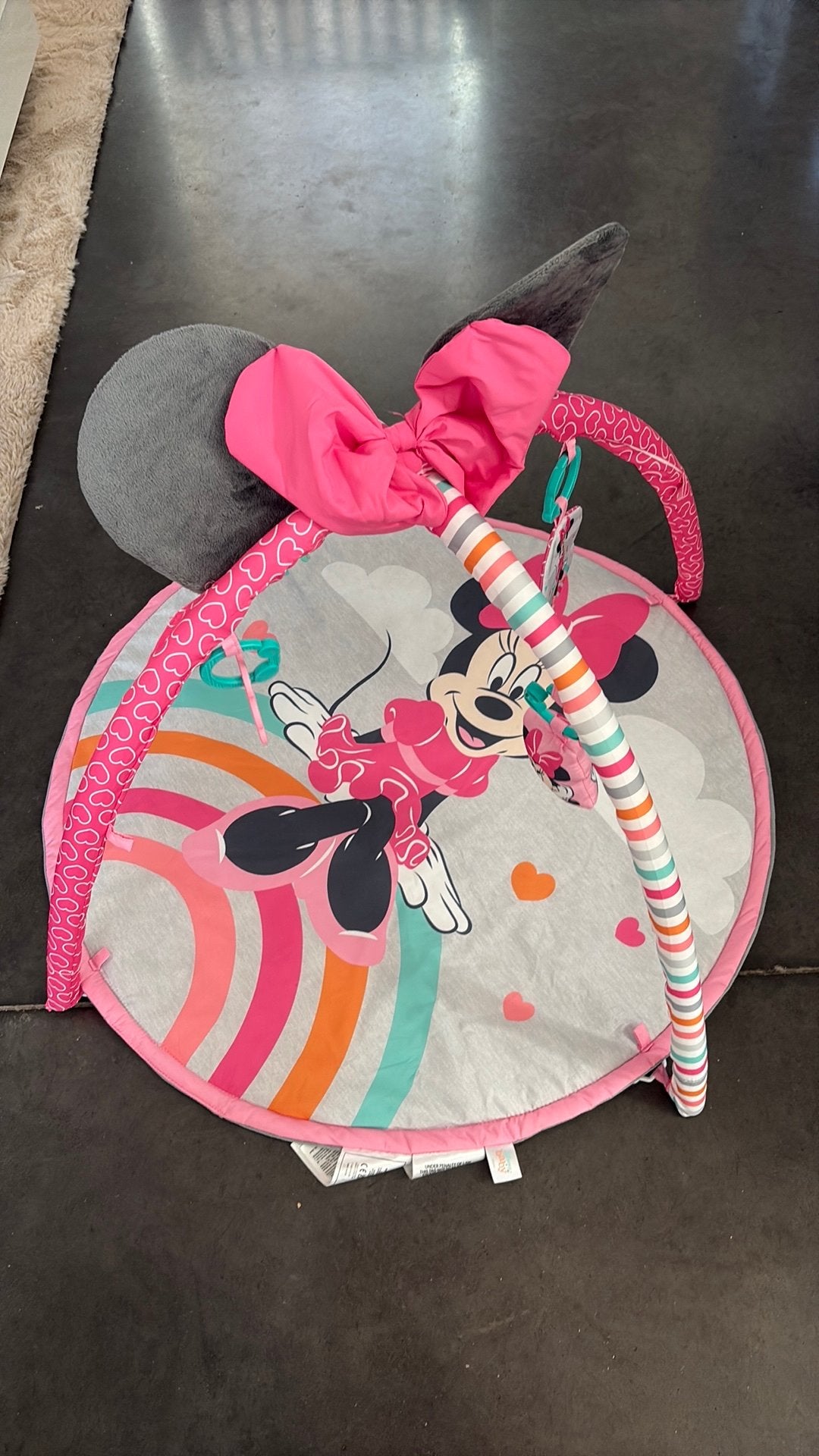 Tapis de jeux minnie, Enfants & Bébés, Enlèvement ou Envoi, Comme neuf