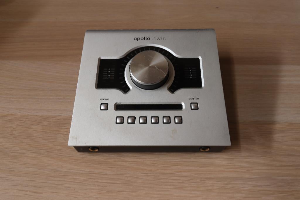 Apollo Twin USB + "Pro Vocal" Plugin Suite (kijk fotos), Ophalen, Gebruikt