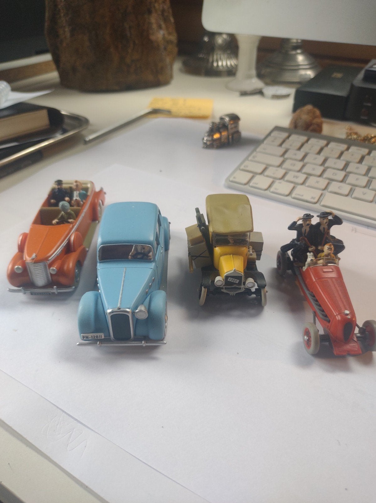 4 auto's 43/1 Kuifje , Hergé,Moulinsart ,Tintin, Ophalen of Verzenden, Gebruikt, Auto, Overige merken